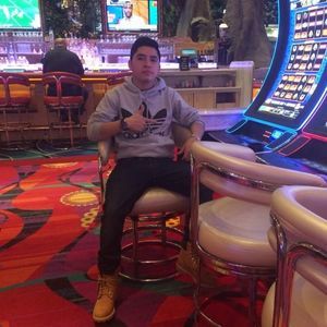 Meet your Posher, Julio